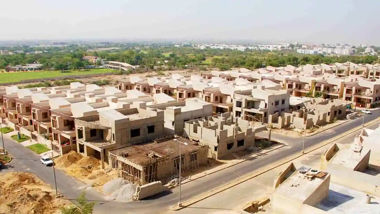 Govt Launches Rs3.5m Loan Scheme for 5 Marla Houses – ‘Mera Ghar Mera Ashiana’ Explained 1 Govt Launches Rs3.5m Loan Scheme for 5 Marla Houses – ‘Mera Ghar Mera Ashiana’ Explained