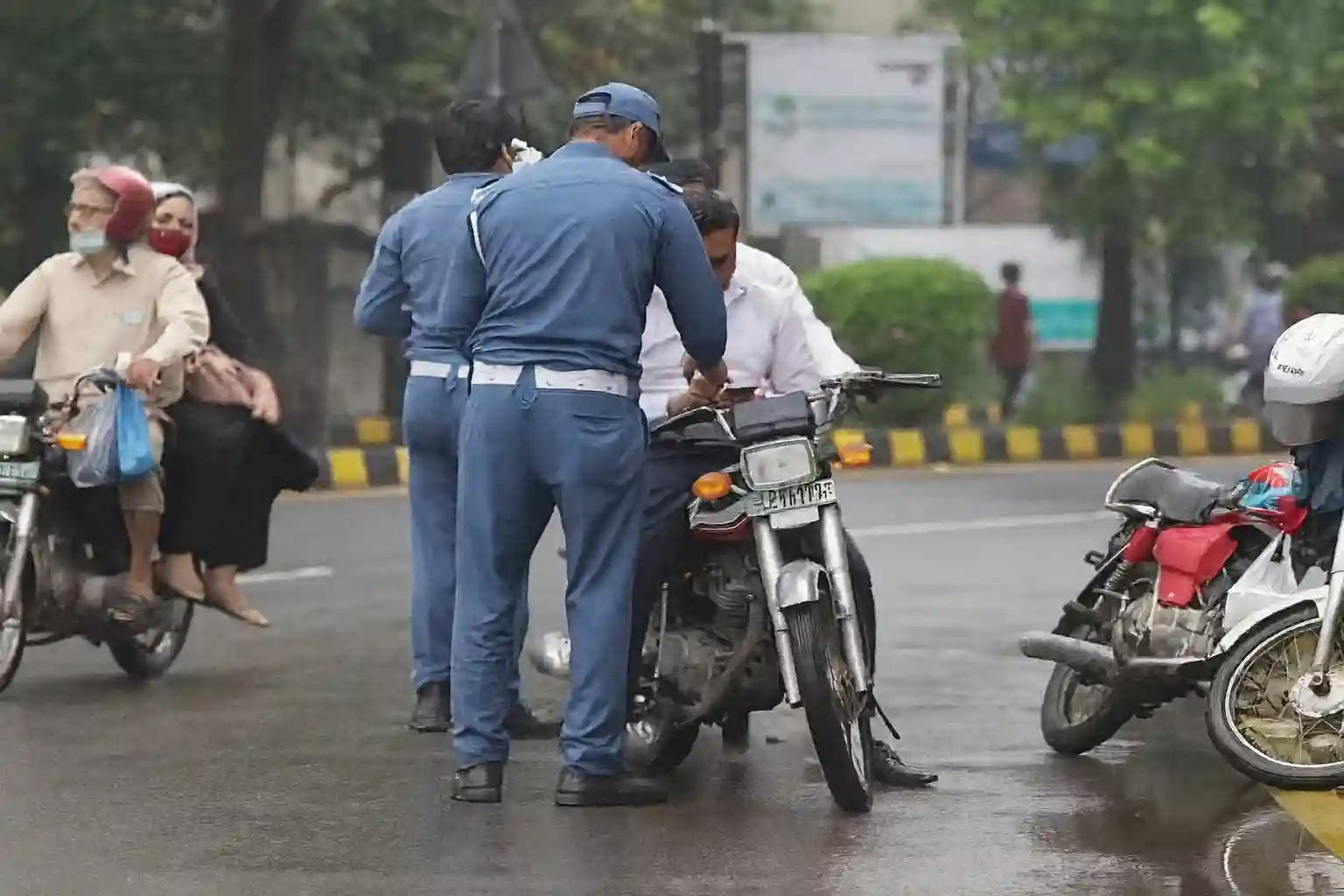 Punjab Motorcyclists New Safety Rule 2025