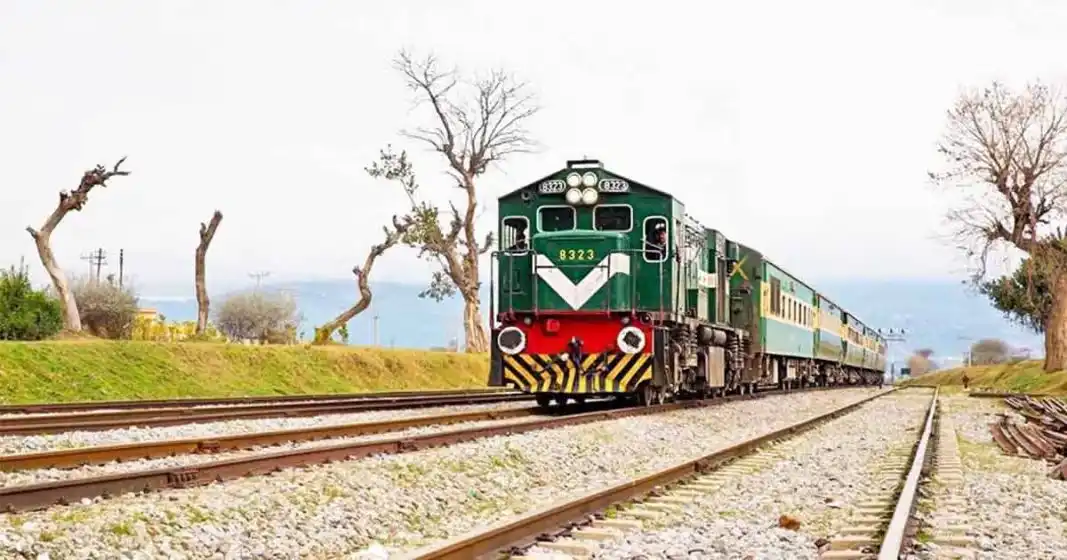 Pakistan Railways saloon fare Reduction