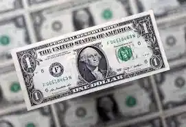 Dollar Shortage in Open Market Frustrates Pakistani Travellers