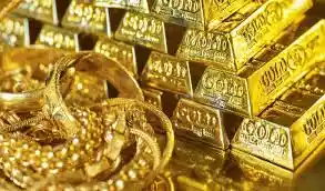 Gold Prices in Pakistan Drop Sharply Amid Market Volatility
