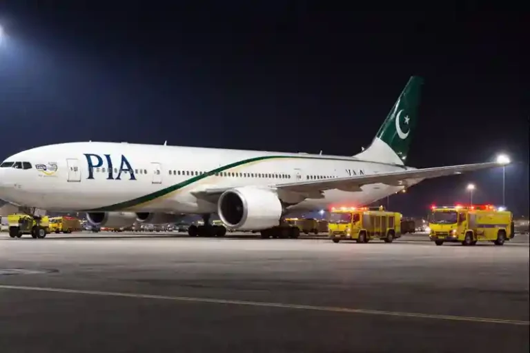 PIA Lahore-Bound Flight Makes Emergency Landing in Dammam After Declaring Onboard Emergency 2 PIA Lahore-Bound Flight Makes Emergency Landing in Dammam After Declaring Onboard Emergency