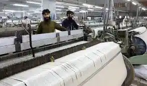 Pakistan Textile Industry Struggles as Exports Fall to $1.423 Billion in November 7 Pakistan Textile Industry Struggles as Exports Fall to $1.423 Billion in November