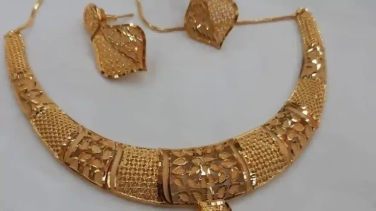 Gold Prices Dropped below 5 Lac in Pakistan – Get Live Gold Rate Updates Now 8 Gold Prices Dropped below 5 Lac in Pakistan – Get Live Gold Rate Updates Now