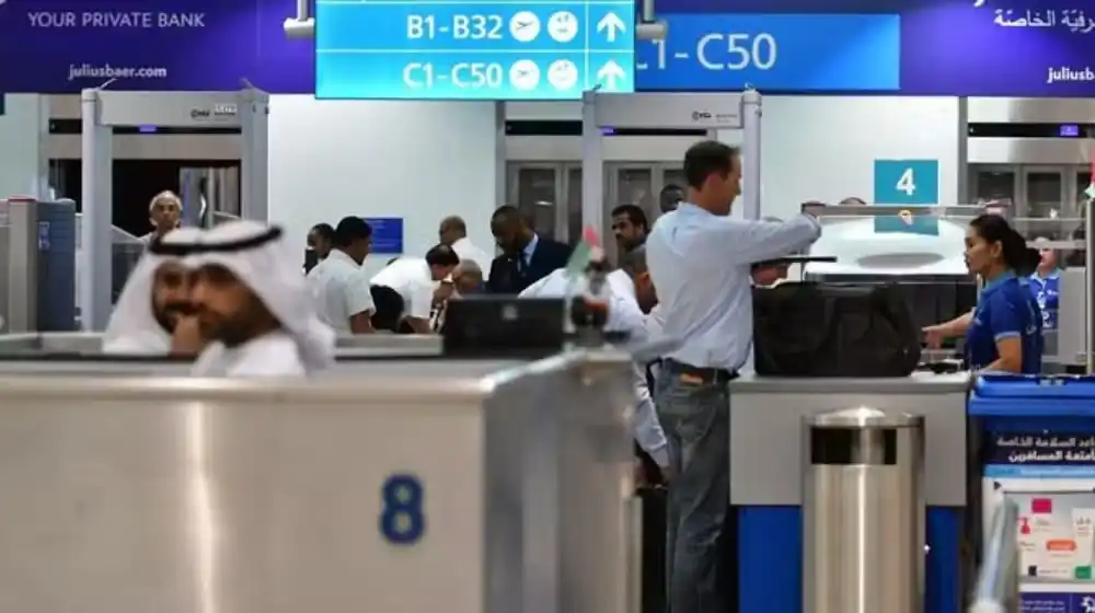 Gulf Countries Extend Visas and Waive Fines for Travelers Stranded by Airspace Closures