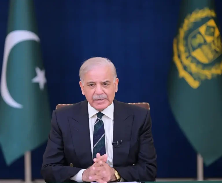 Pakistan Govt Announces Pay Cuts for Officials and New Austerity Measures